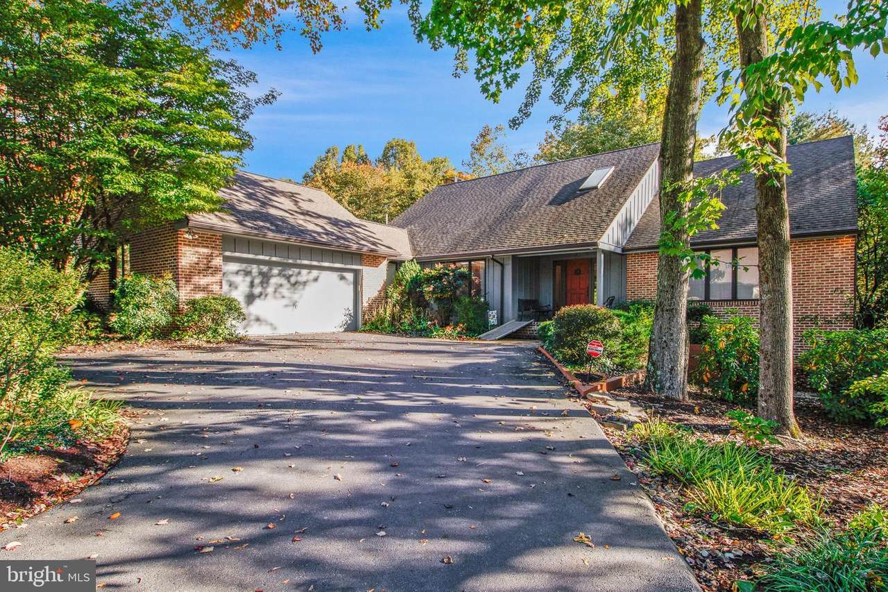 101 Ashley Court - Photo 1