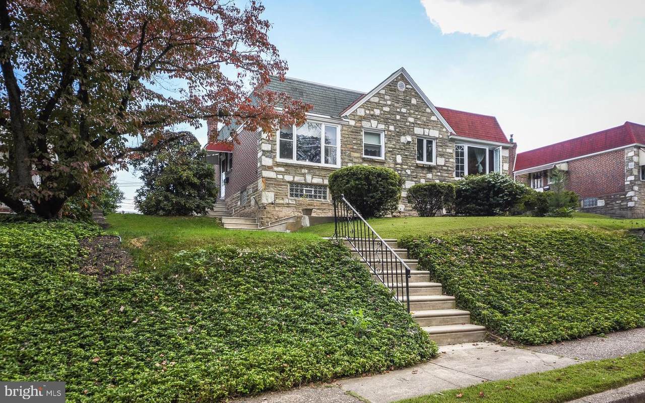 8839 Winchester Avenue - Photo 1