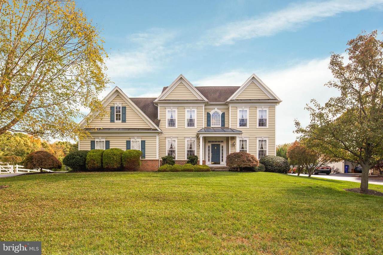 105 Rutledge Court - Photo 1