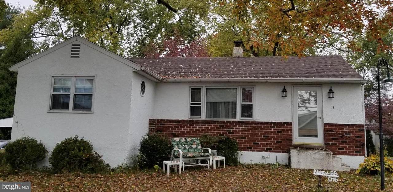 254 Cottage Avenue - Photo 1