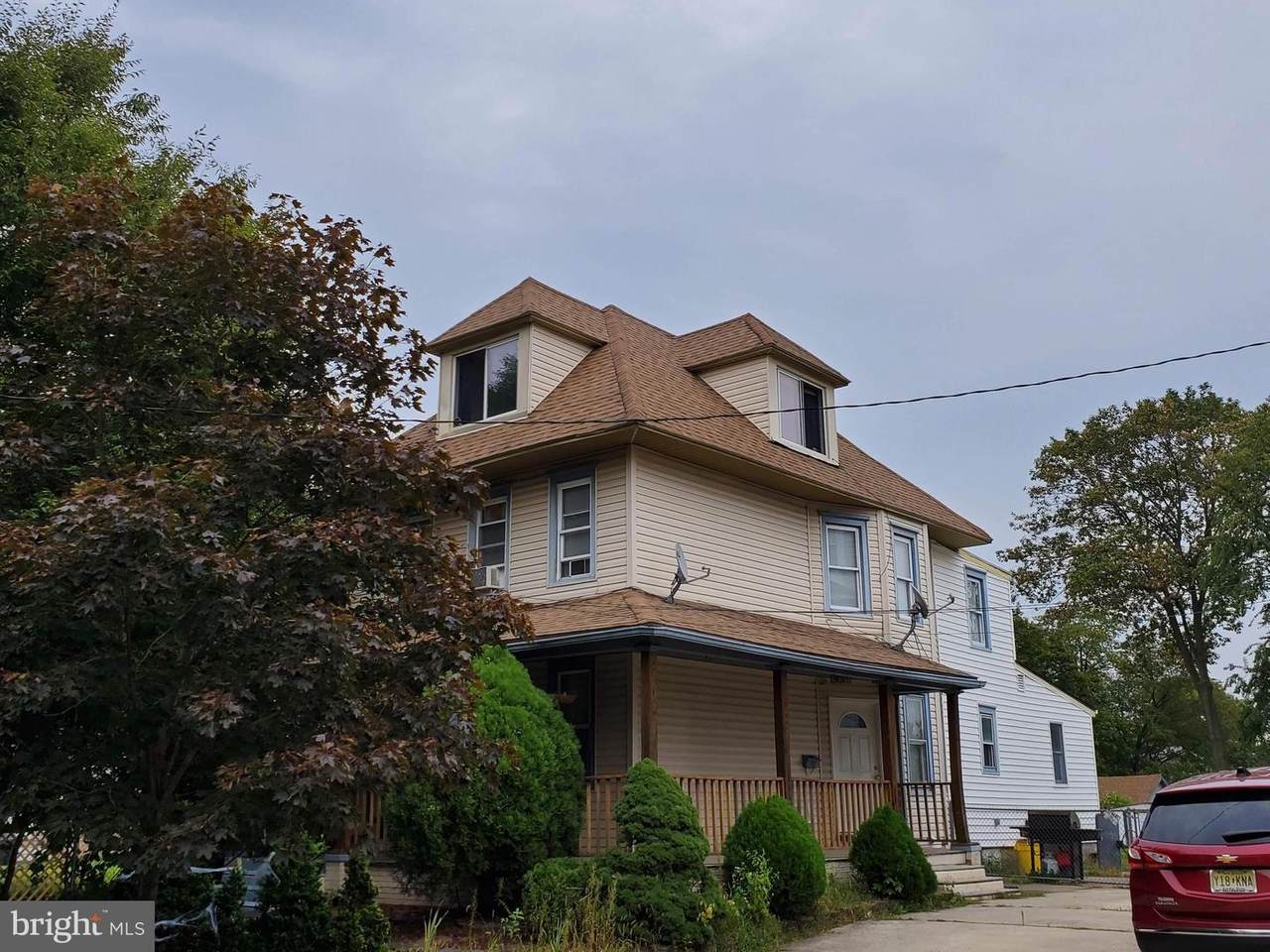 5040 Washington Avenue - Photo 1