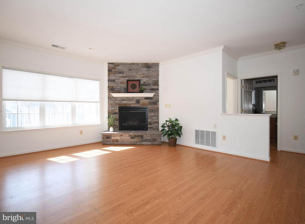 1917 Kathryns Court - Photo 1
