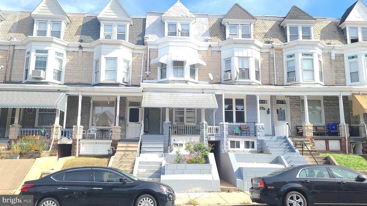 921 12TH Street - Photo 1