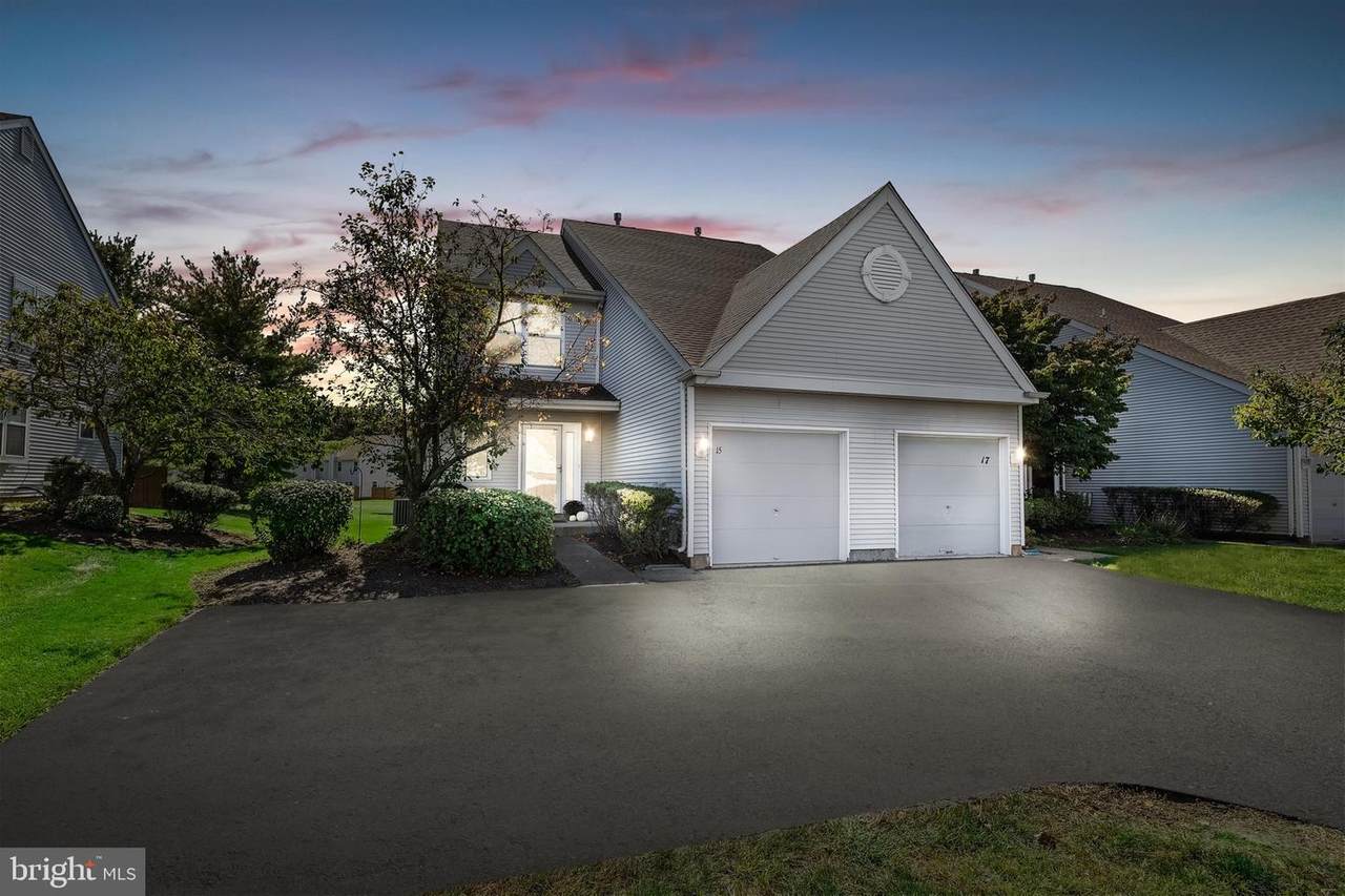 15 Cypress Court - Photo 1