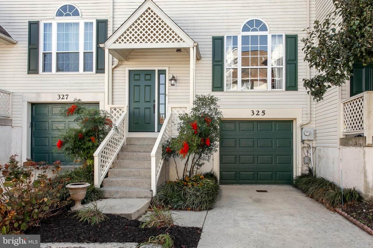325 Thyme Lane - Photo 1