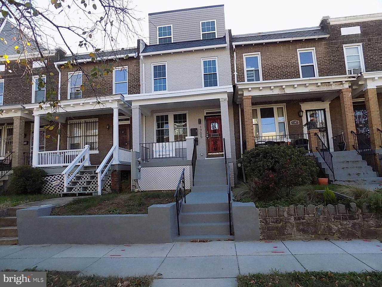 1705 D Street - Photo 1