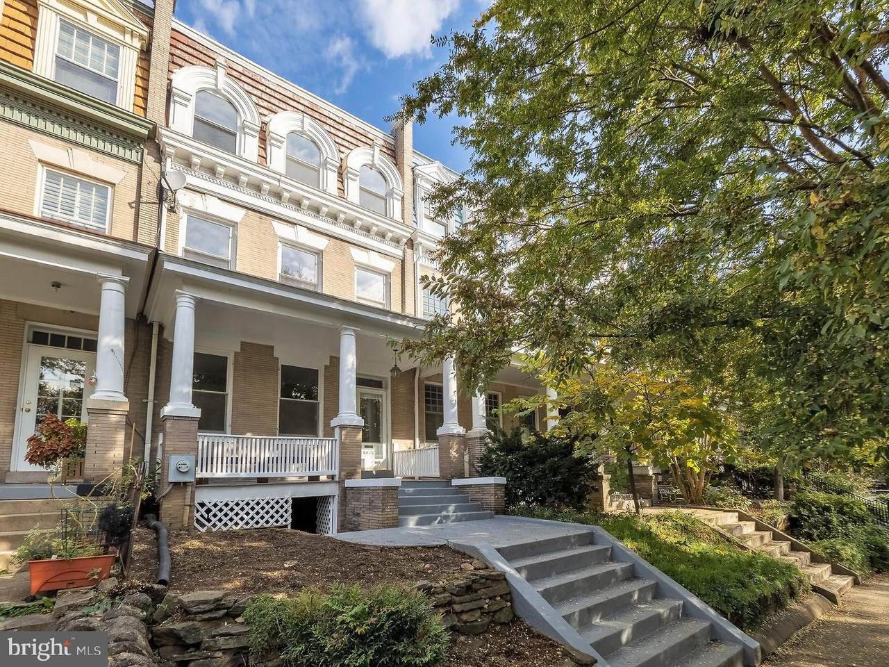 1807 Monroe Street - Photo 1