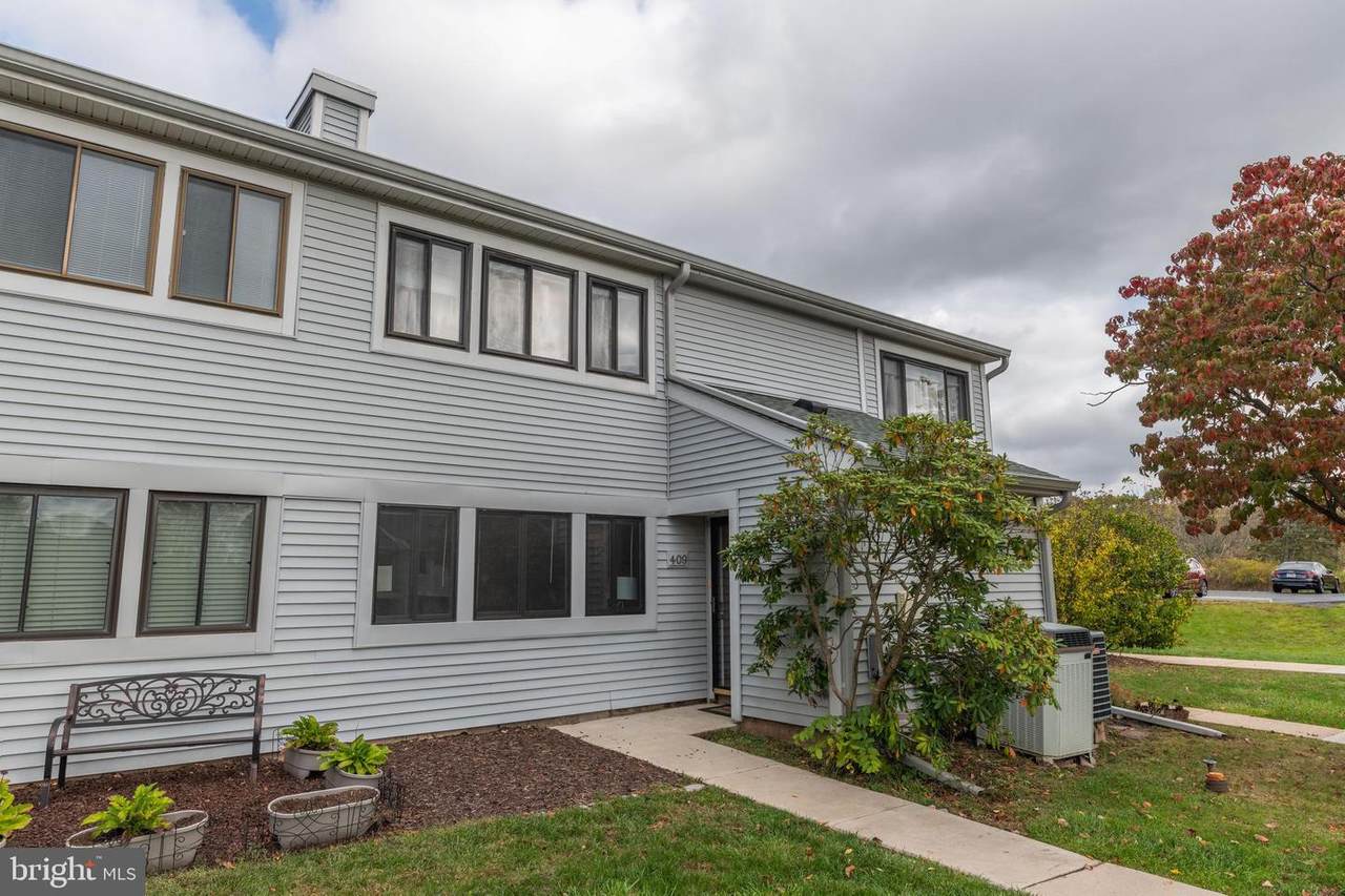 409 Independence Drive - Photo 1