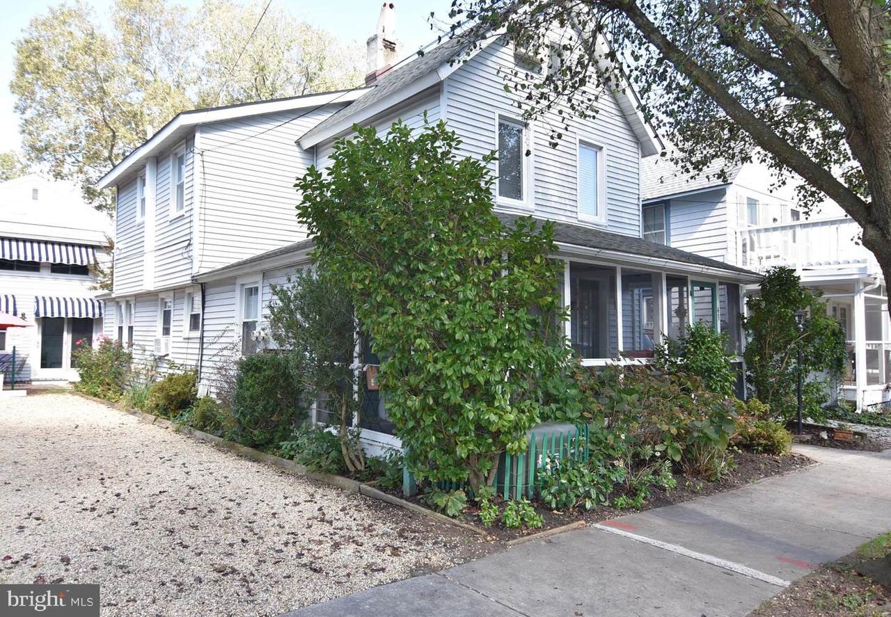 43 Maryland Avenue - Photo 1