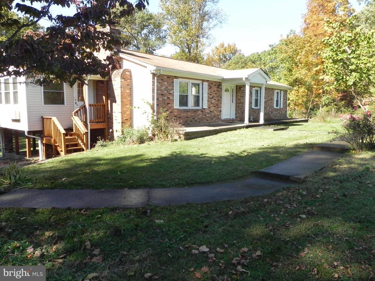 9688 Green Road - Photo 1