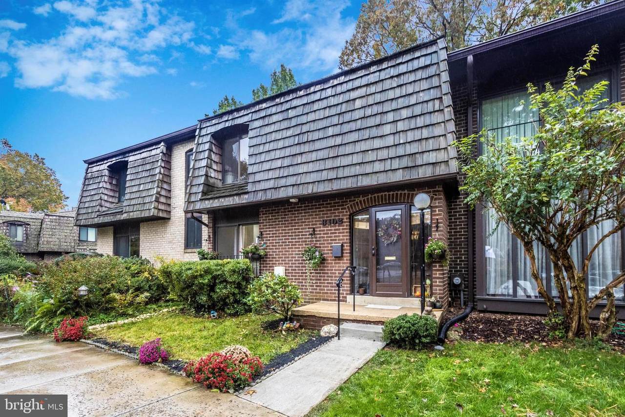 8102 Inverness Ridge Road - Photo 1