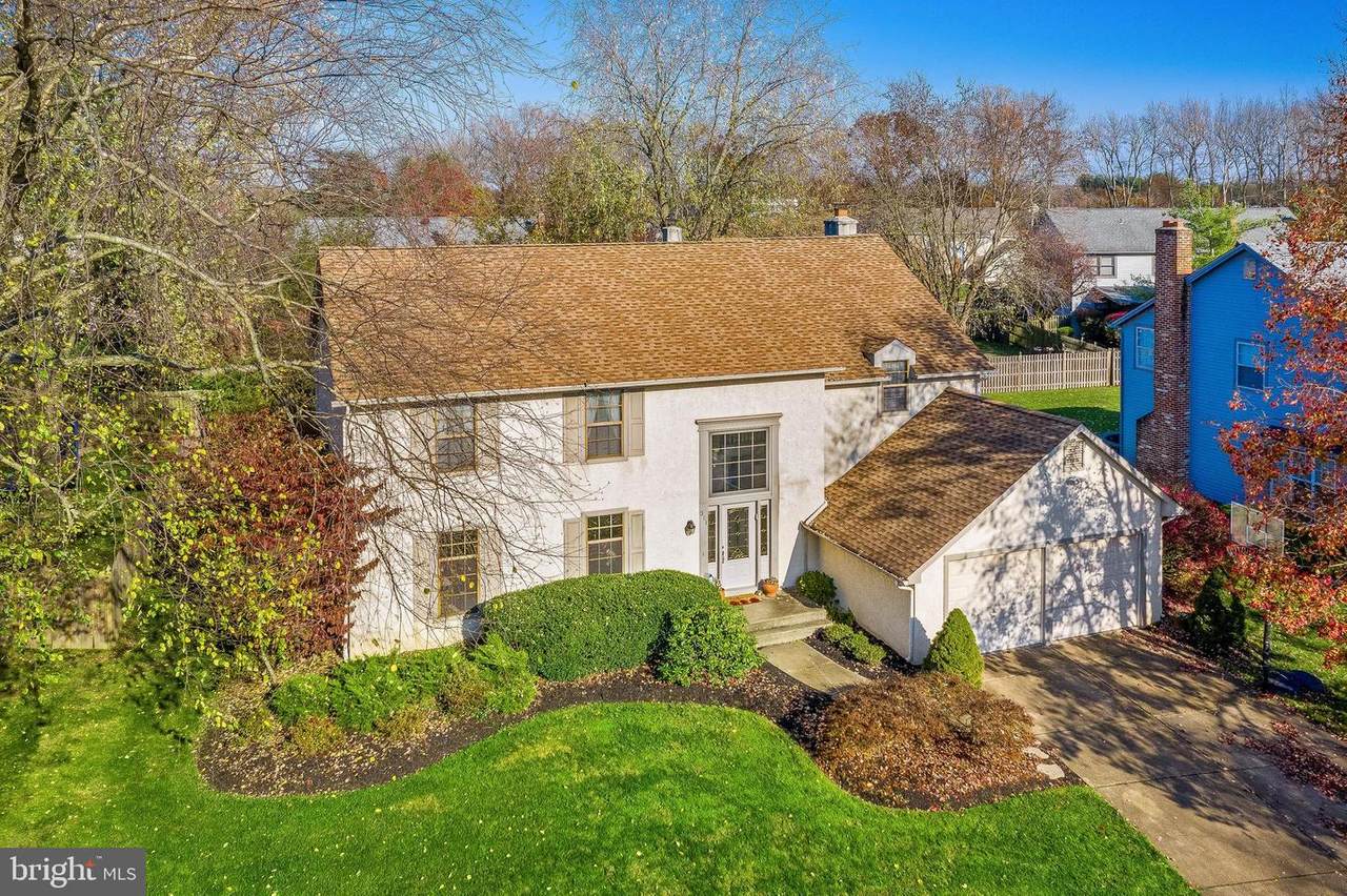 311 Hadleigh Drive - Photo 1