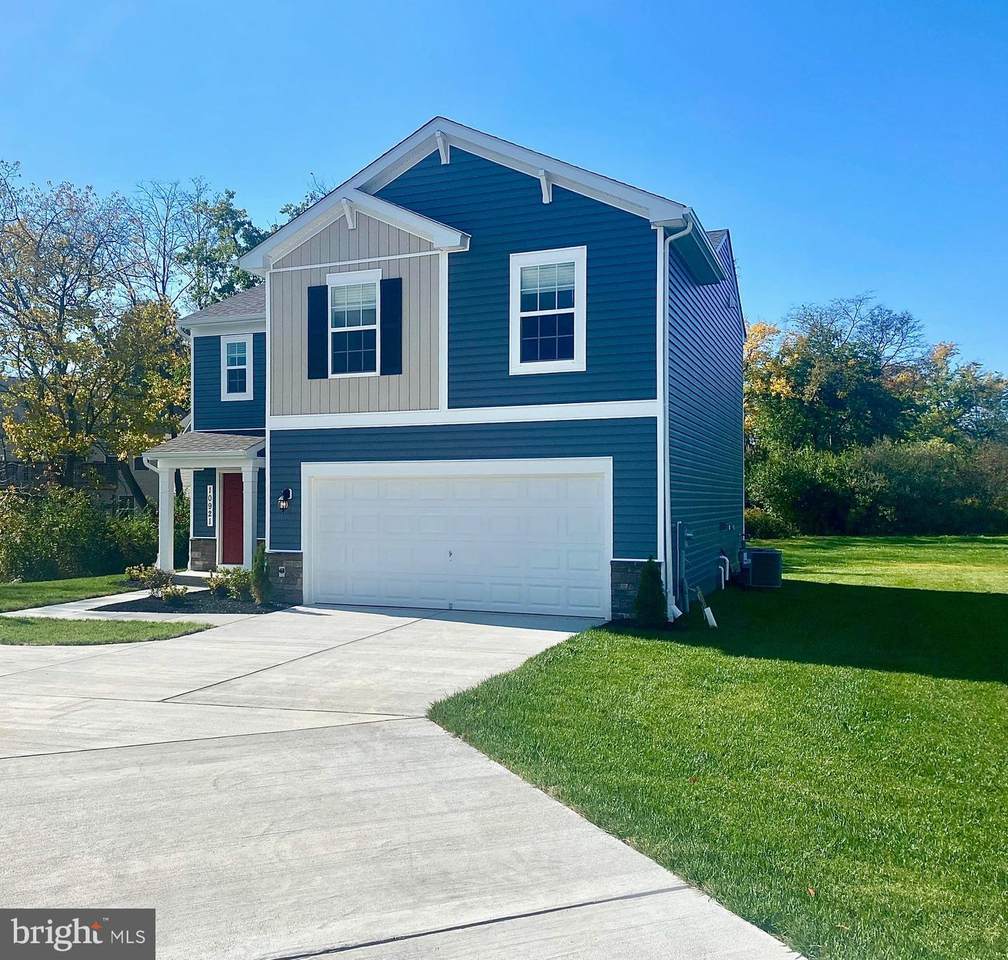 10921 Ridge Crest Drive - Photo 1