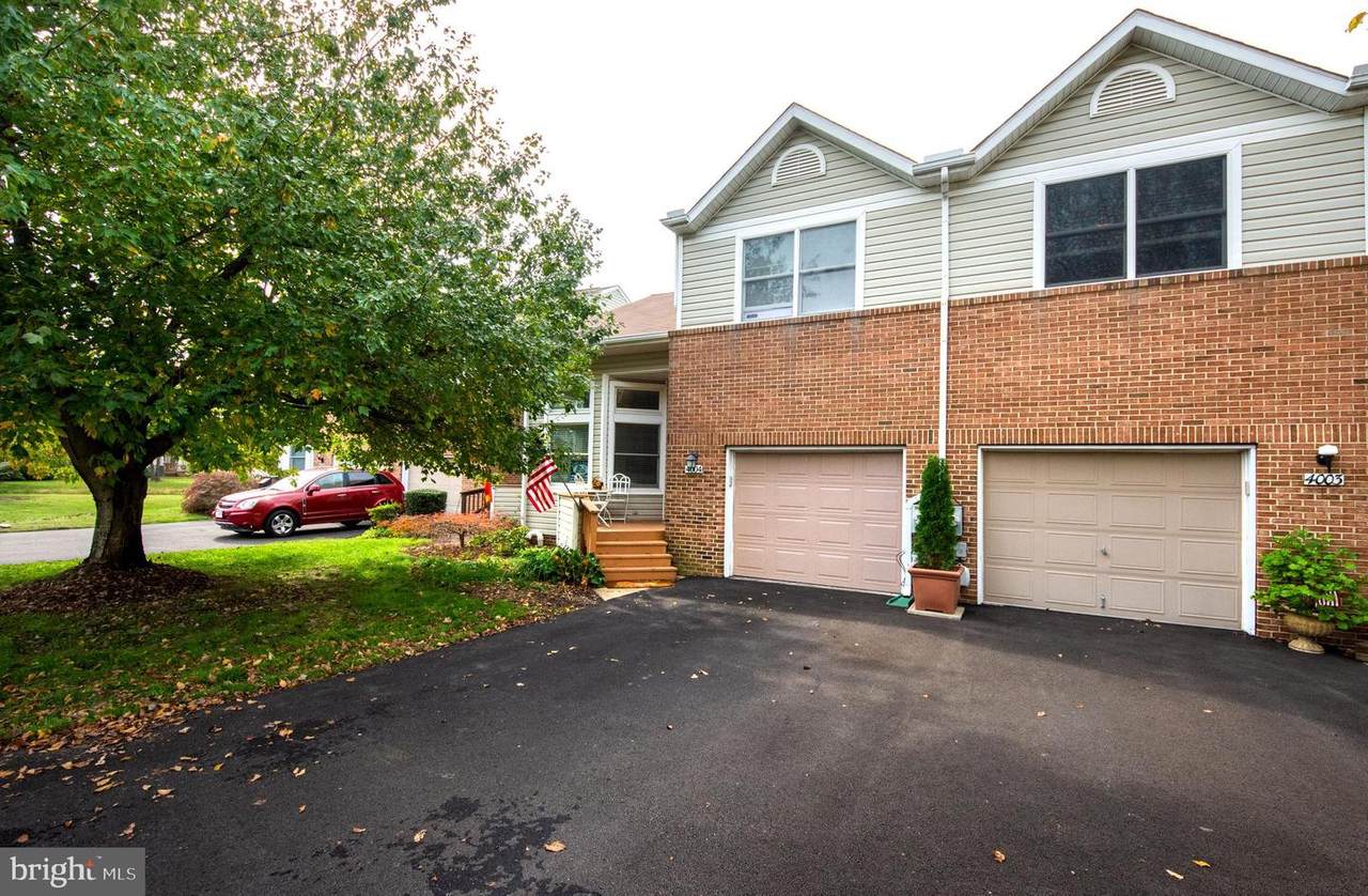 4004 Bridgepointe Drive - Photo 1