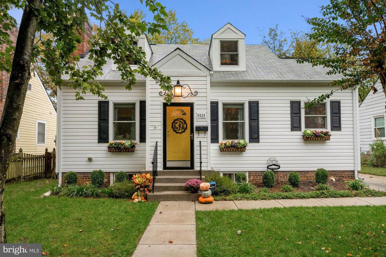 5525 4TH Street - Photo 1