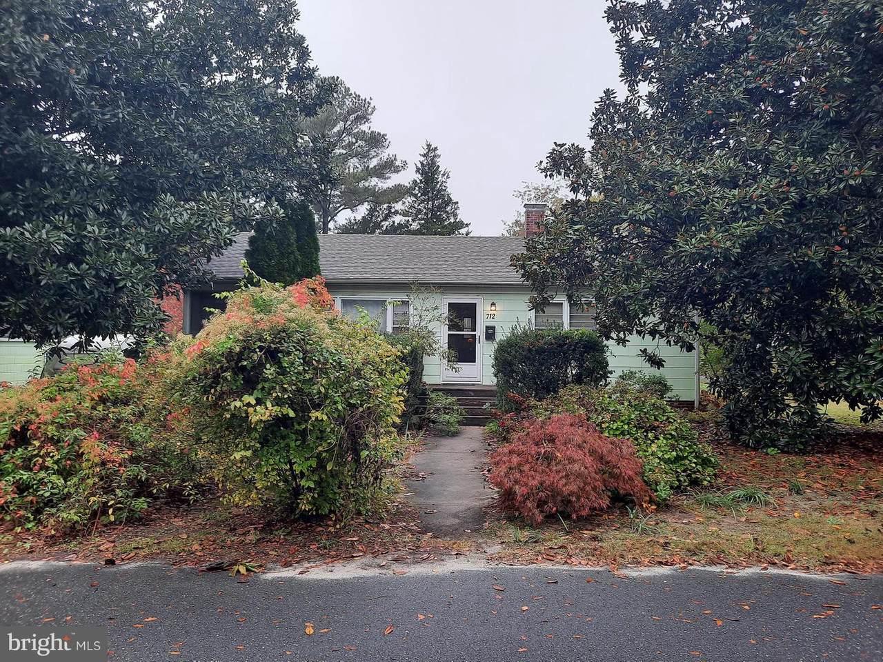 712 Oak Hill Avenue - Photo 1