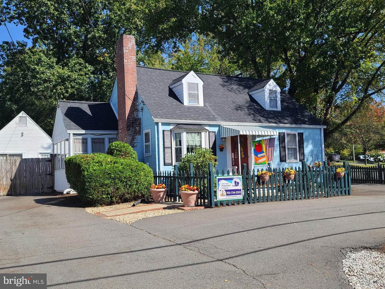 6900 Elm Street - Photo 1