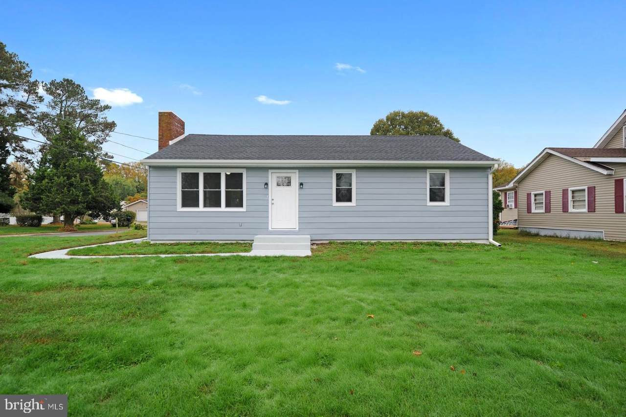 700 North Street - Photo 1