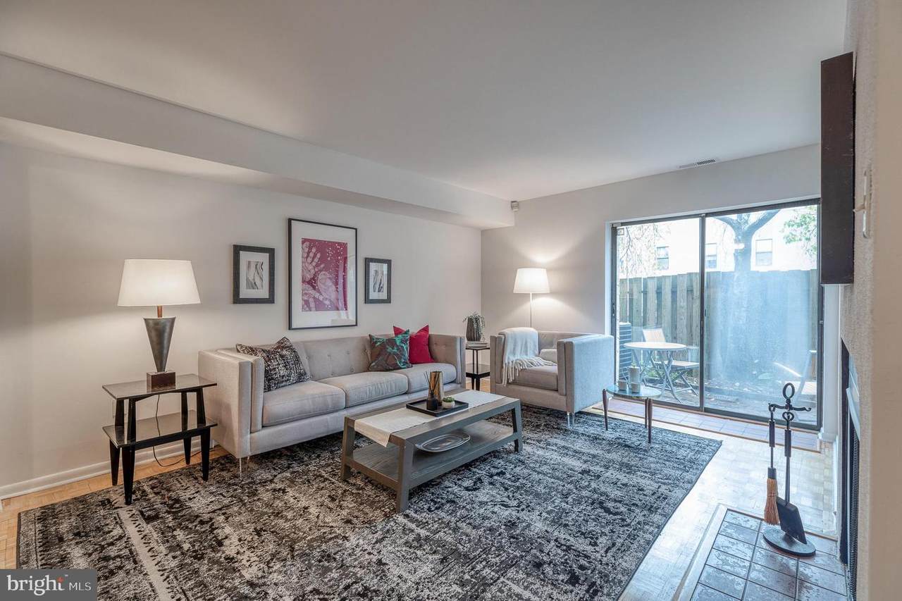 108 21ST Street - Photo 1