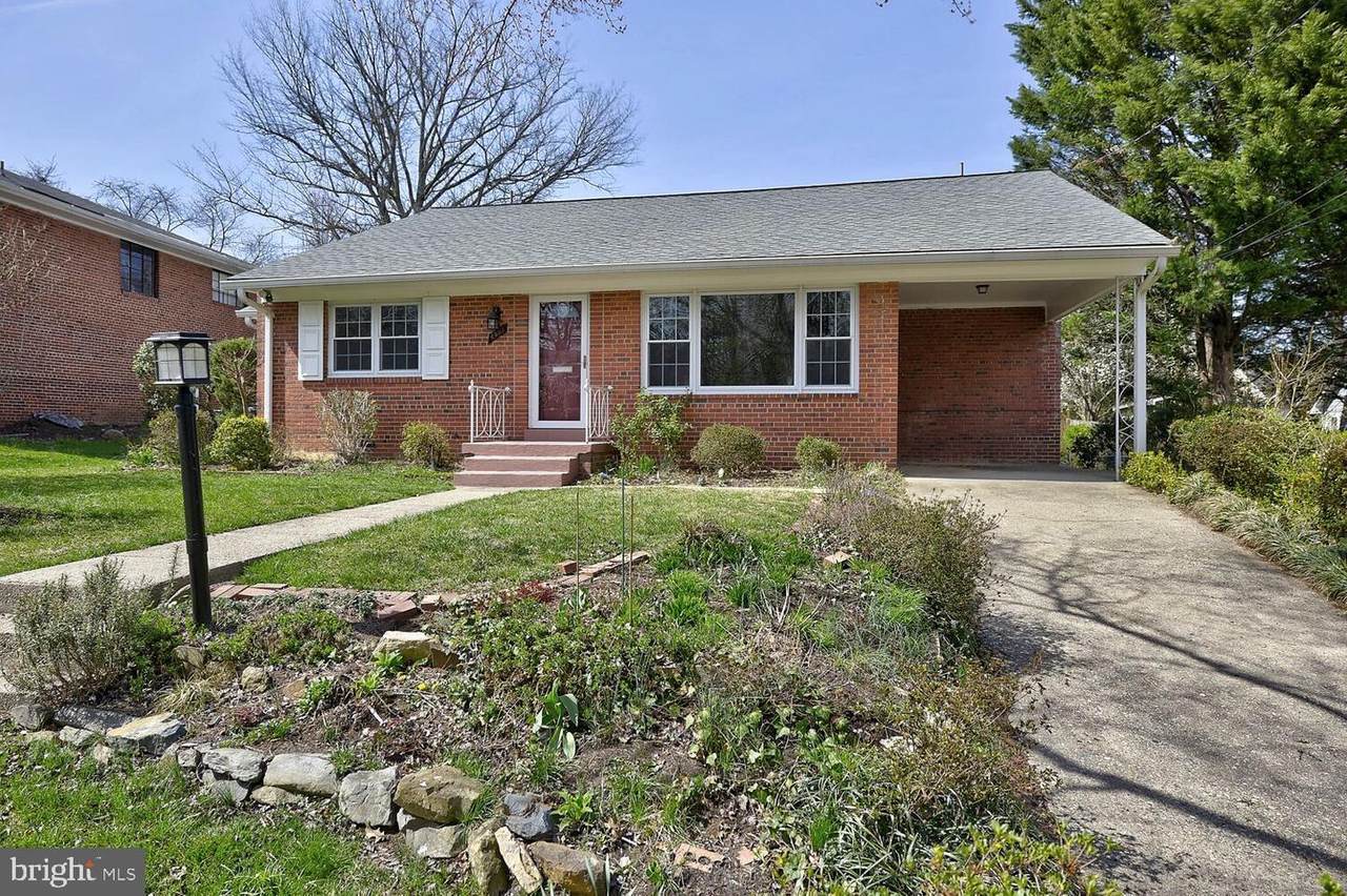 4503 Gretna Street - Photo 1