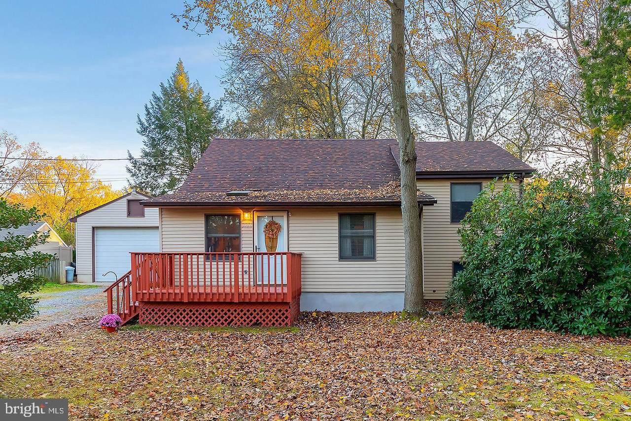 1028 Sunside Avenue - Photo 1