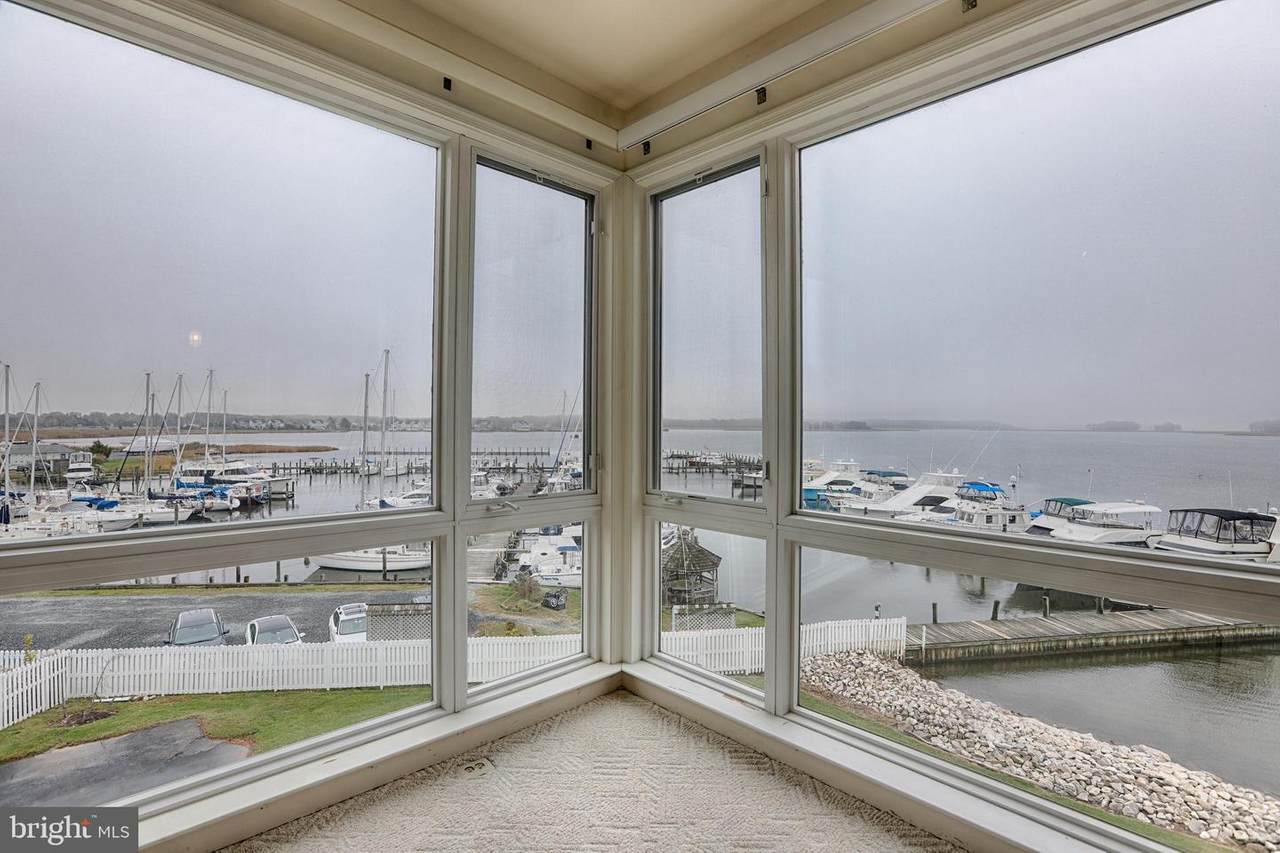 631 Oyster Cove Drive - Photo 1
