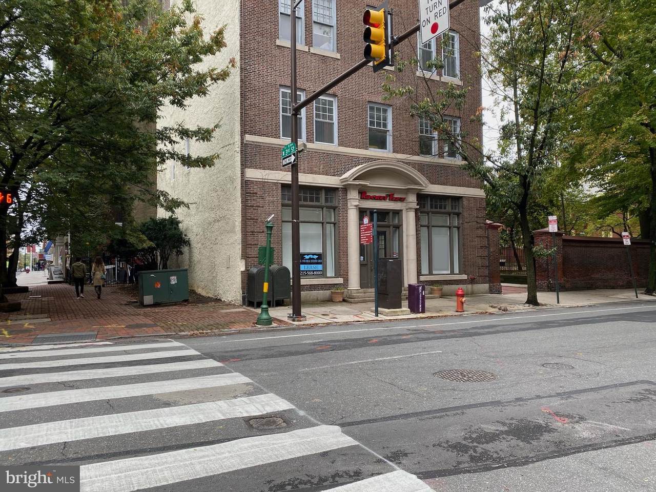 304 Arch Street - Photo 1