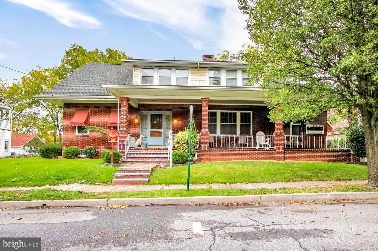 321 Summit Street - Photo 1