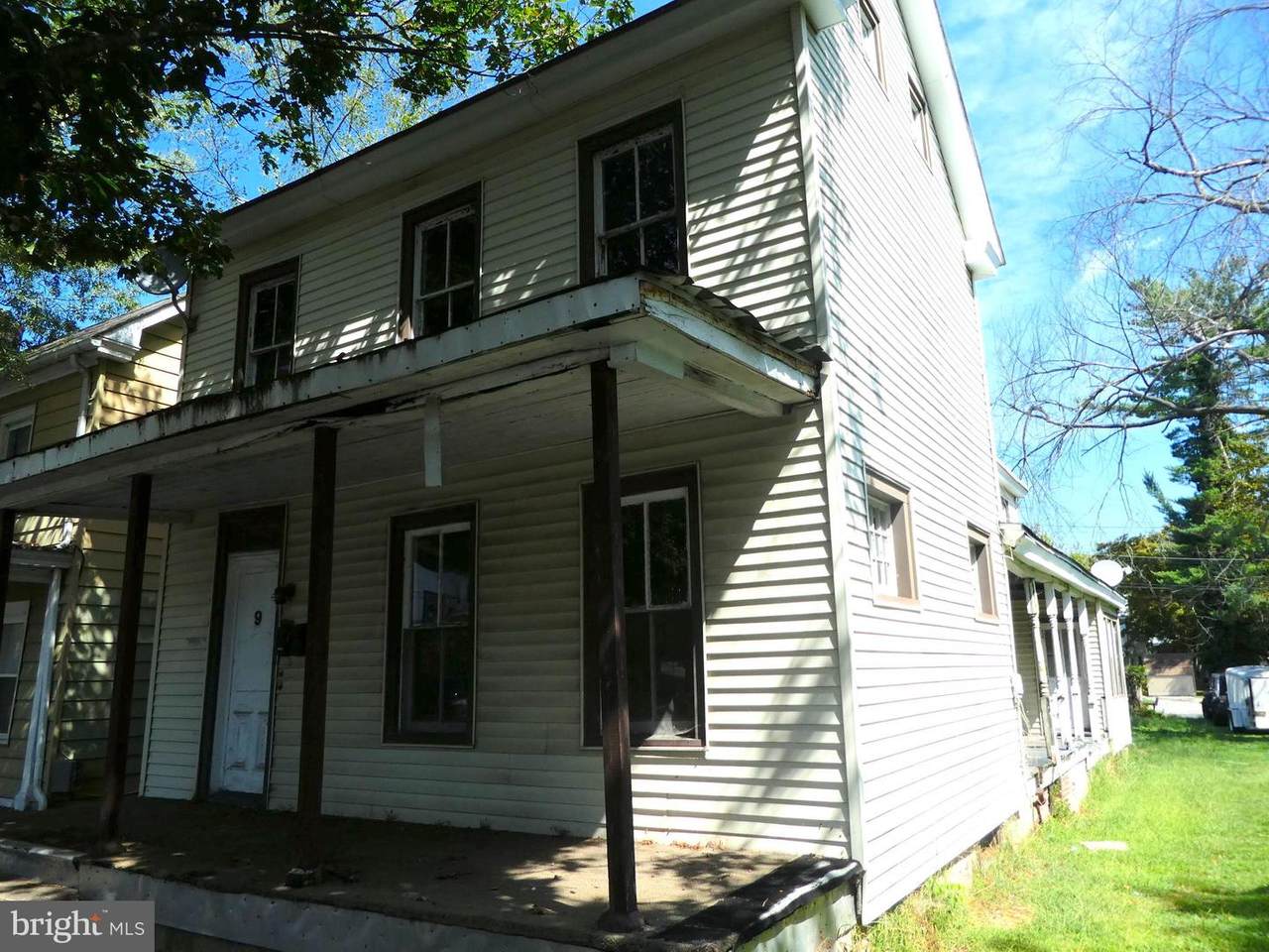 9 Governors Avenue - Photo 1