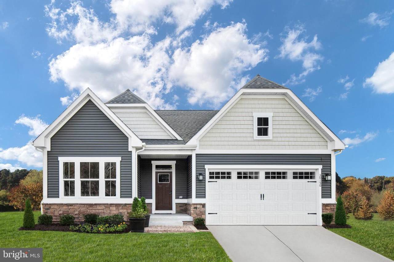 1004 Hood Farm Drive - Photo 1