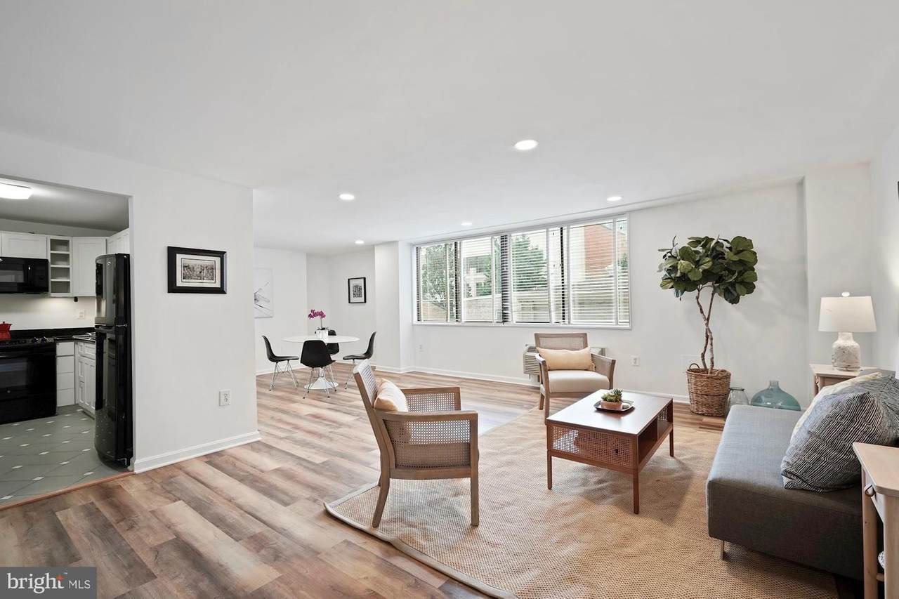 1325 18TH Street - Photo 1