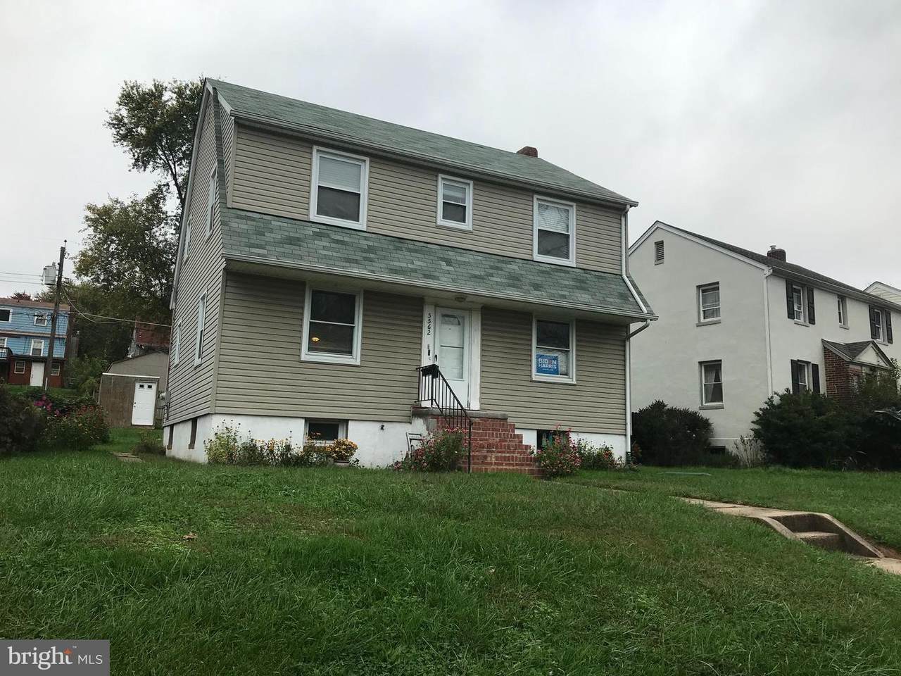 5562 Ashbourne Rd - Photo 1