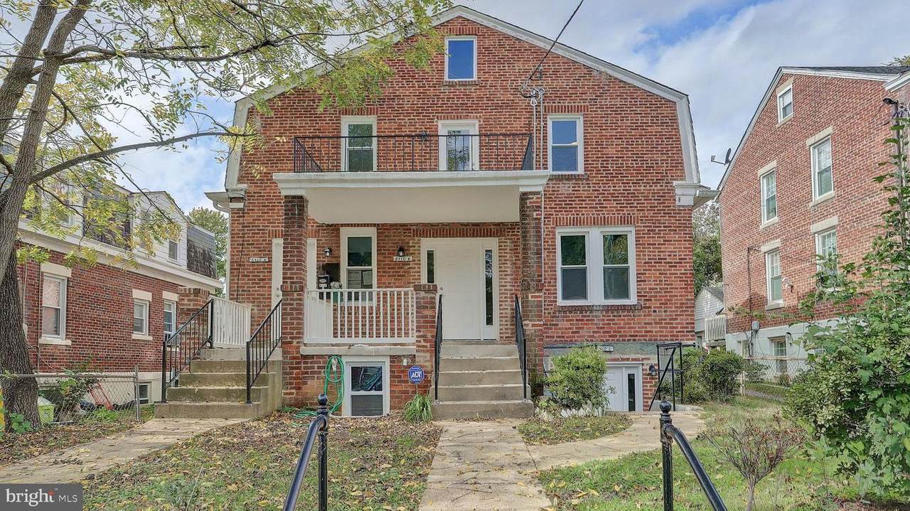 6110 41ST Avenue - Photo 1
