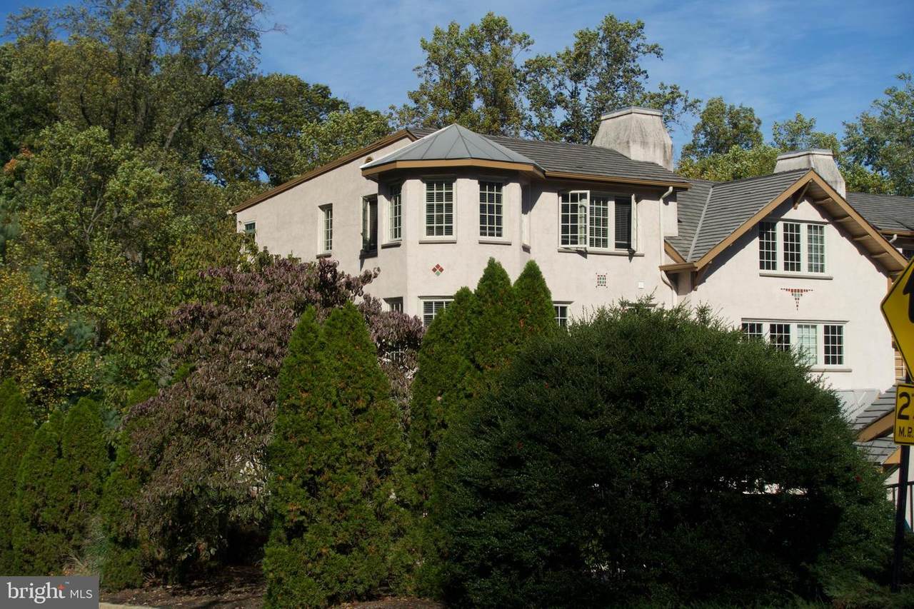 123 Valley Place - Photo 1