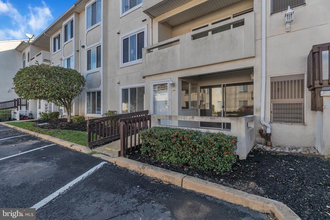 160 Benjamin Court - Photo 1