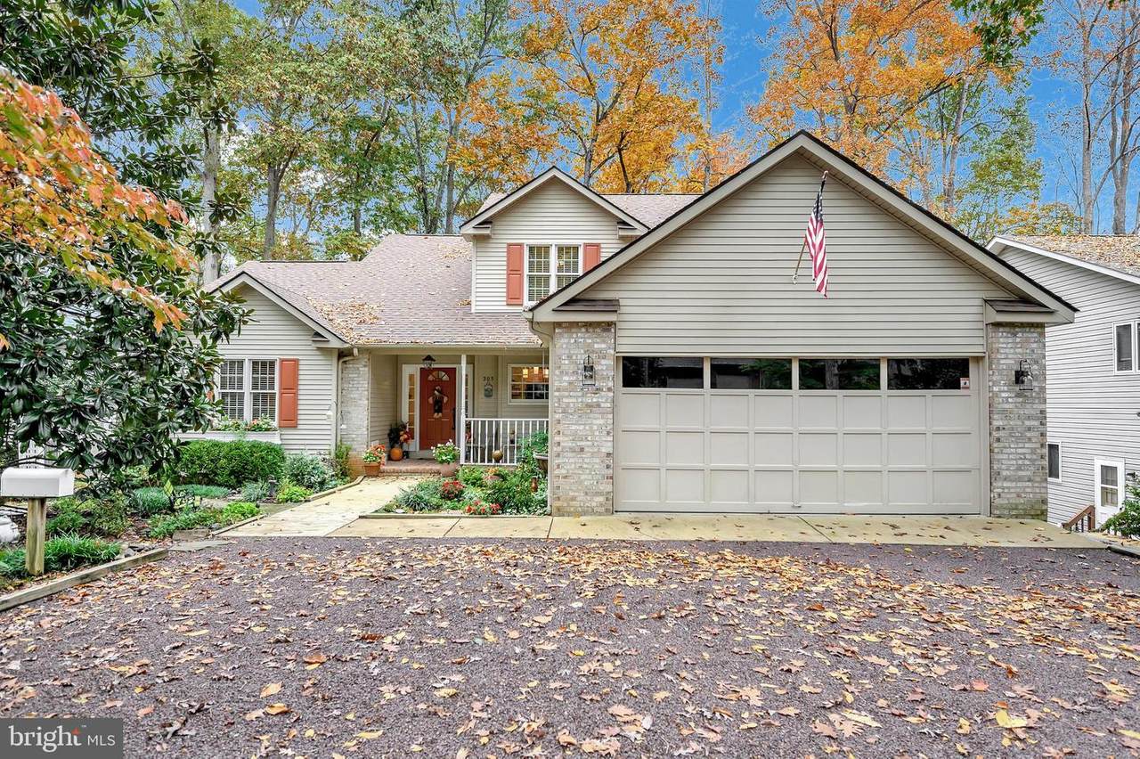 205 Westover Parkway - Photo 1