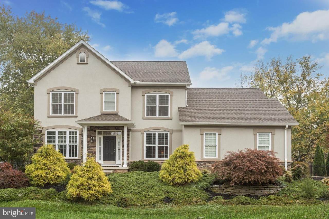 711 Coblentz Road - Photo 1