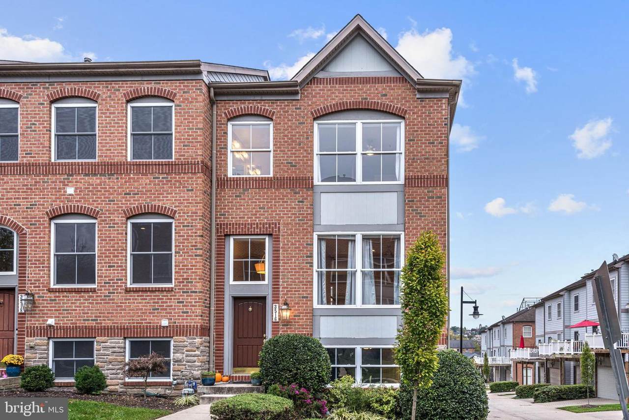 3516 Balmar Mews - Photo 1