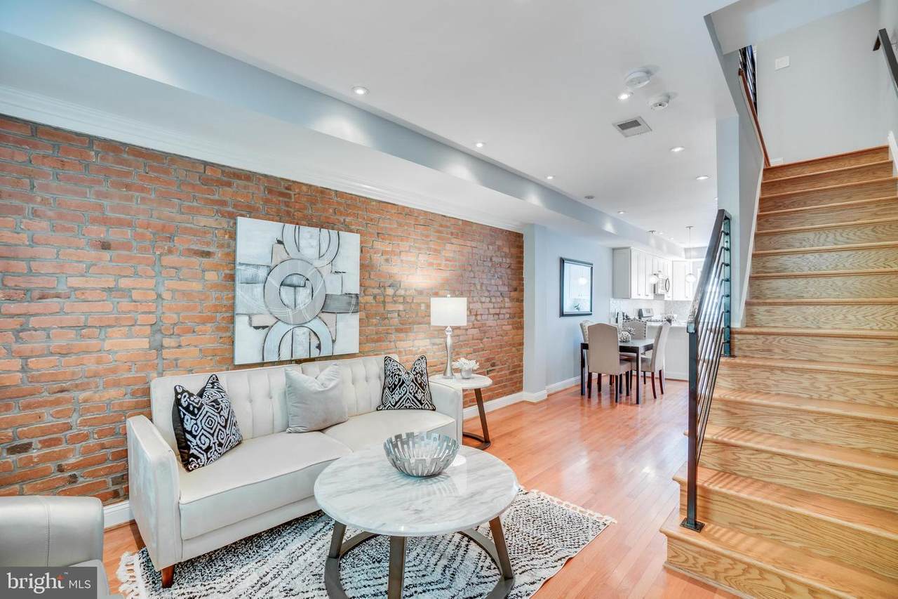 306 P Street - Photo 1