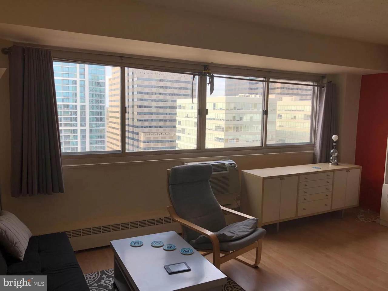2101-17 Chestnut Street - Photo 1