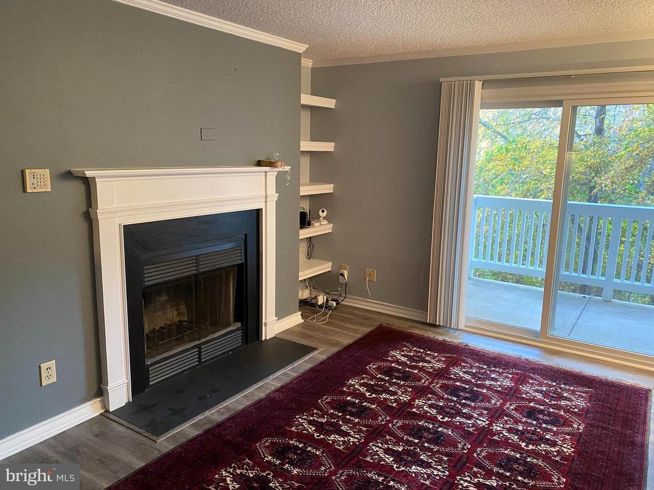 1515 Lincoln Way - Photo 1
