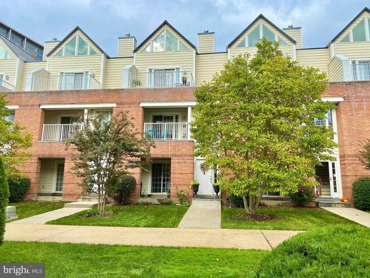 172 Christina Landing Drive - Photo 1