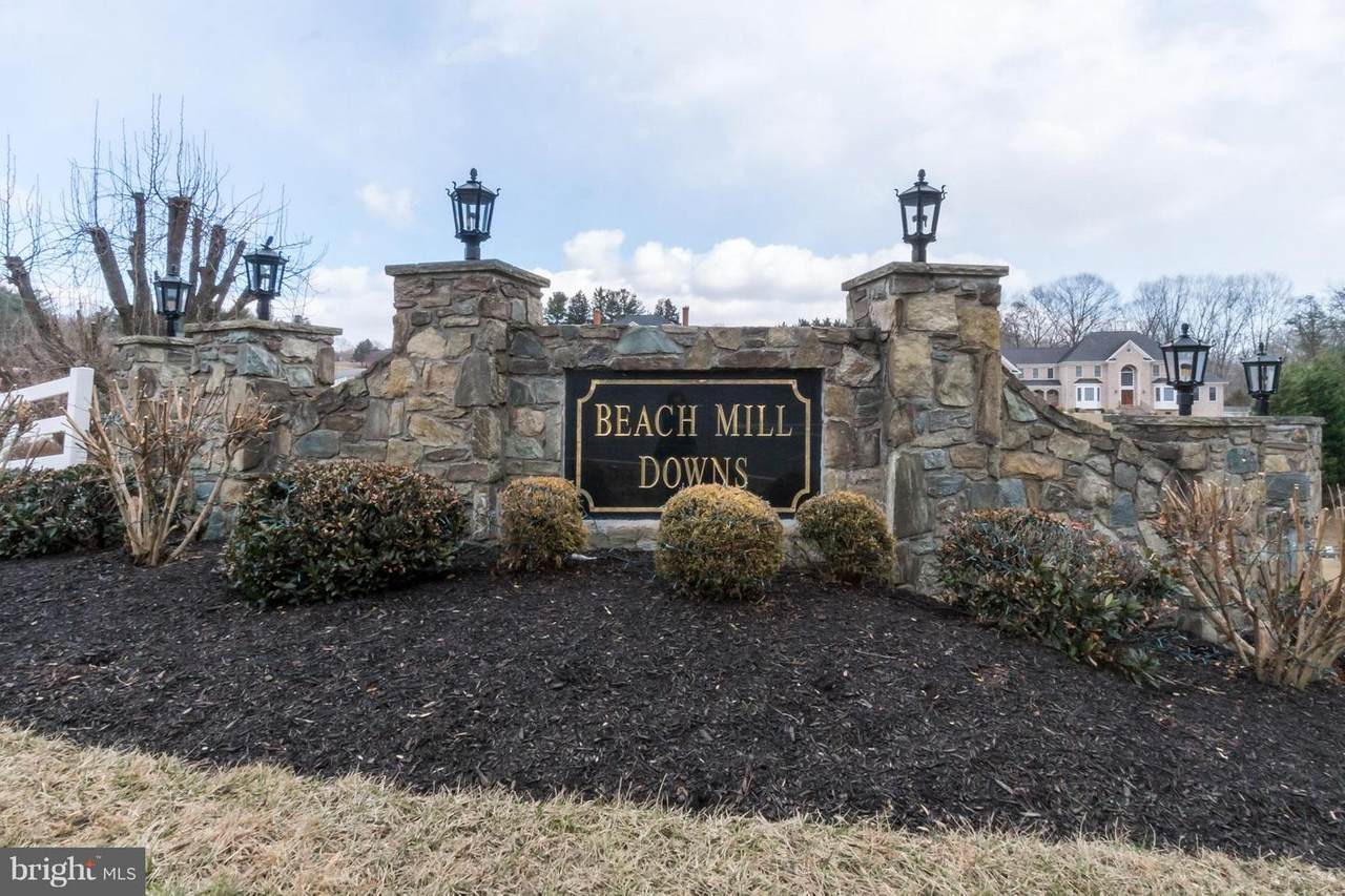 390 Nichols Run Court - Photo 1