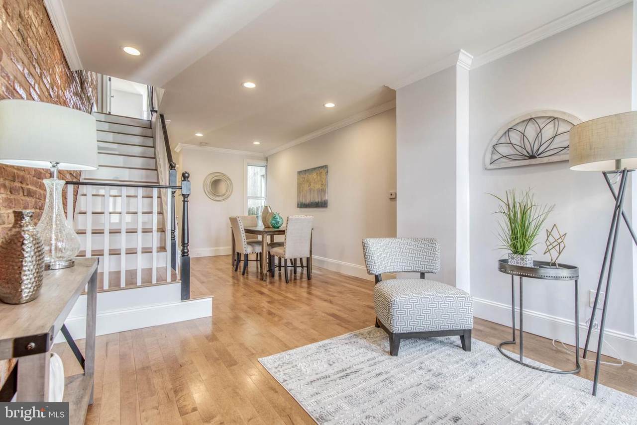 231 Heath Street - Photo 1