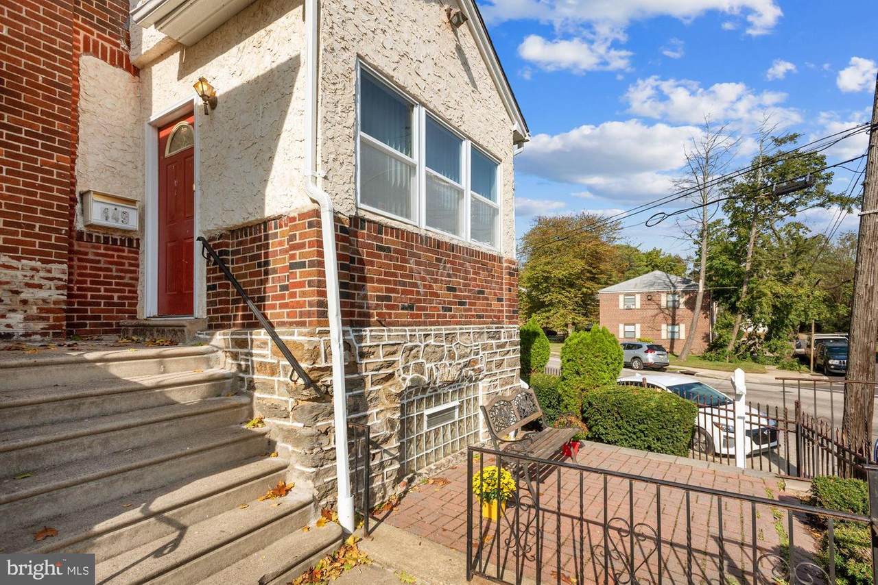449 Sharpnack Street - Photo 1