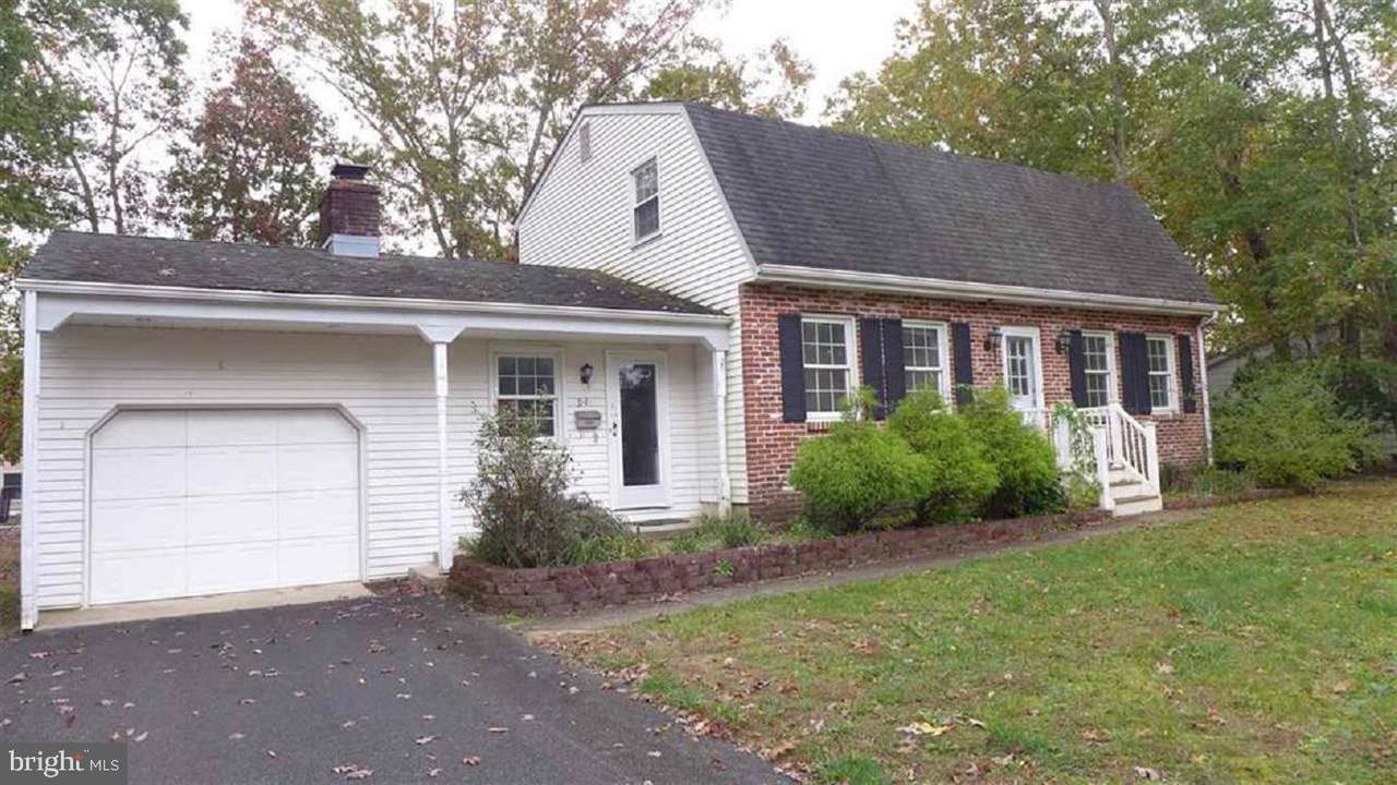 948 Bainbridge Avenue - Photo 1
