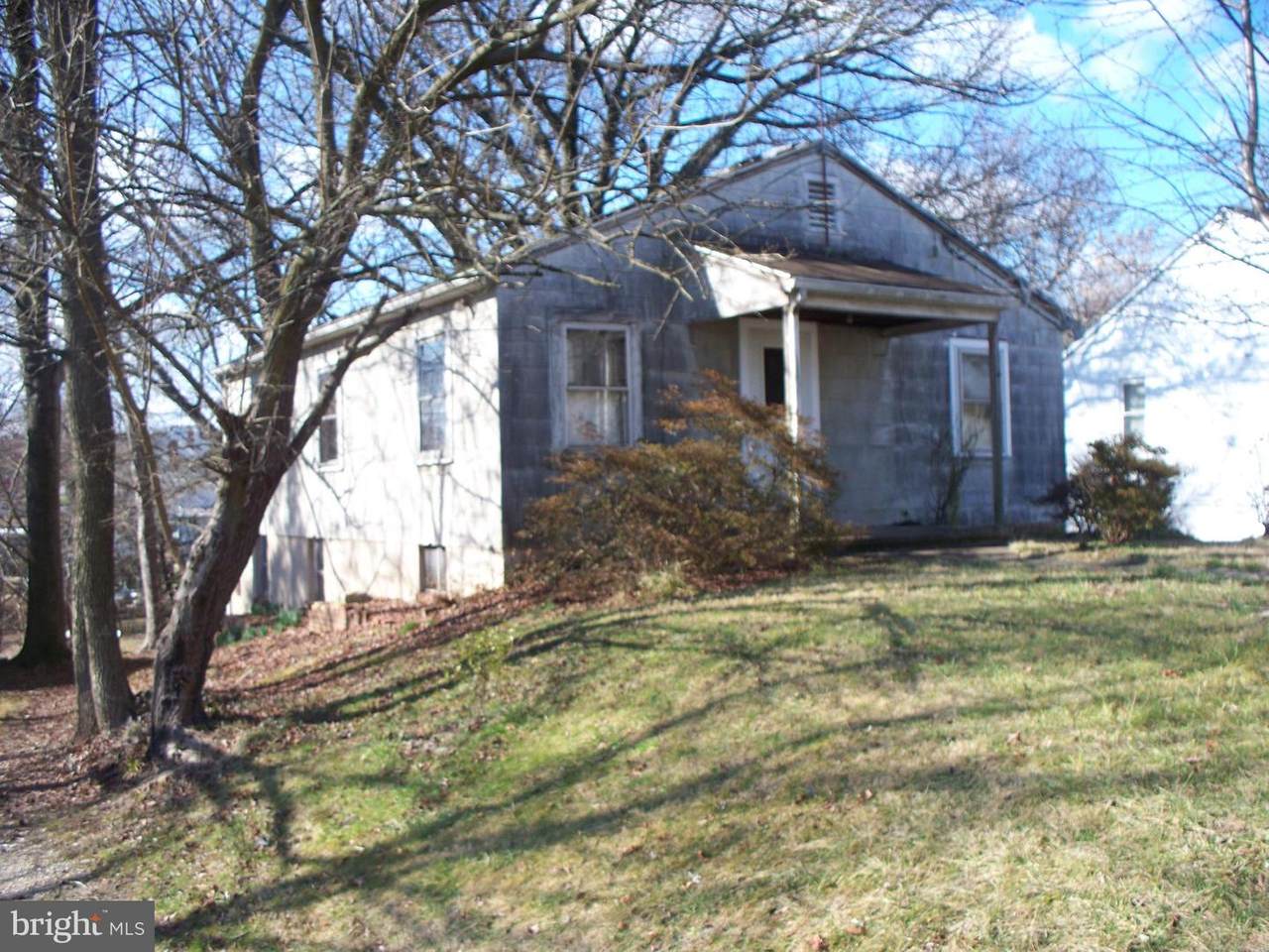 1415 Rosewick Avenue - Photo 1