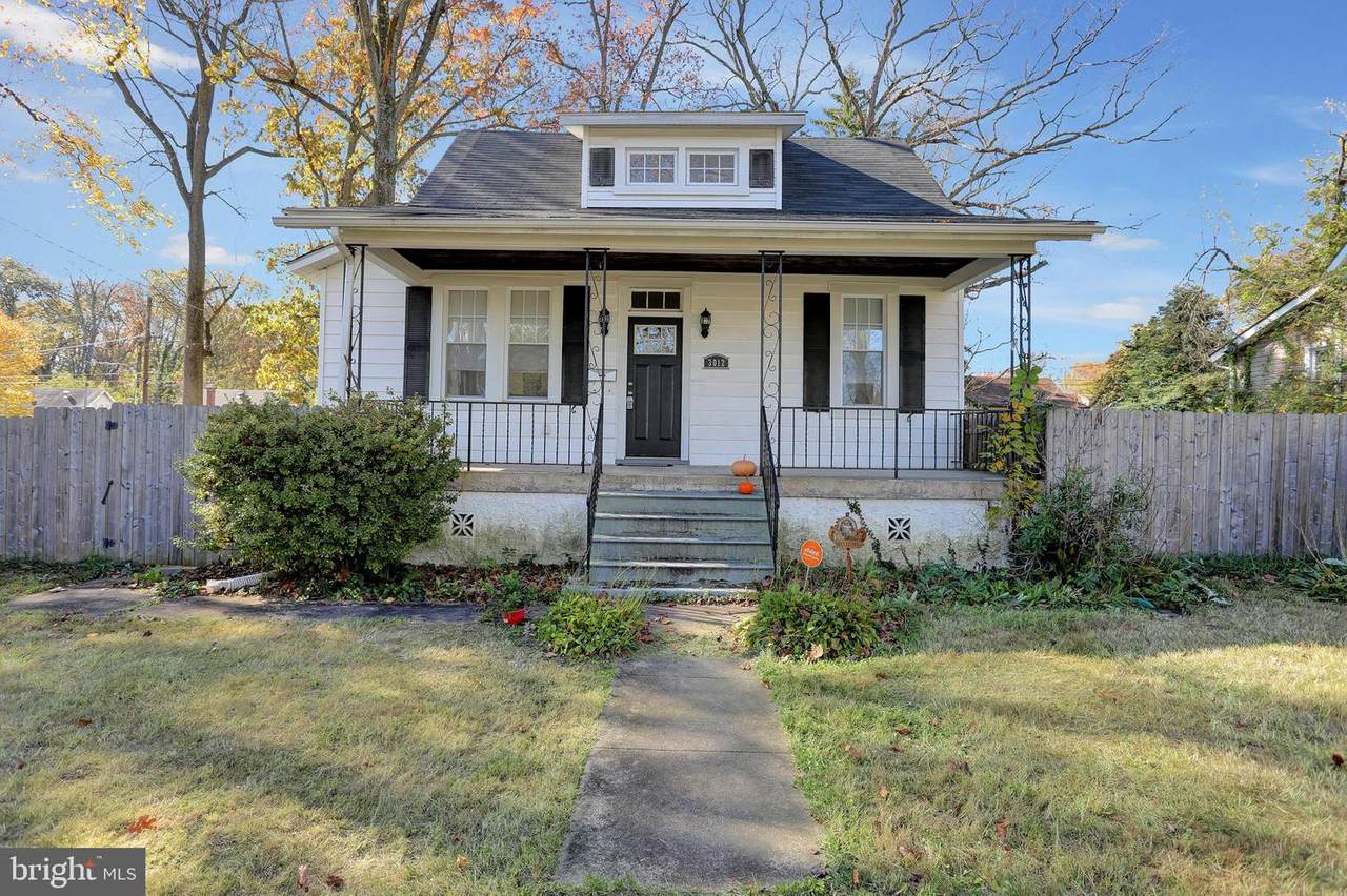 3012 Ferndale Avenue - Photo 1