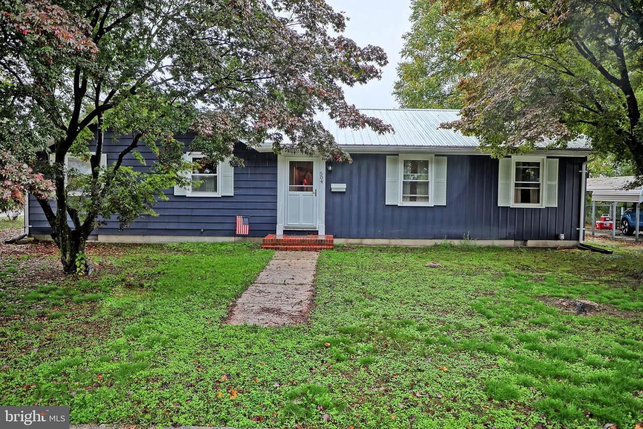 504 Linden Street - Photo 1