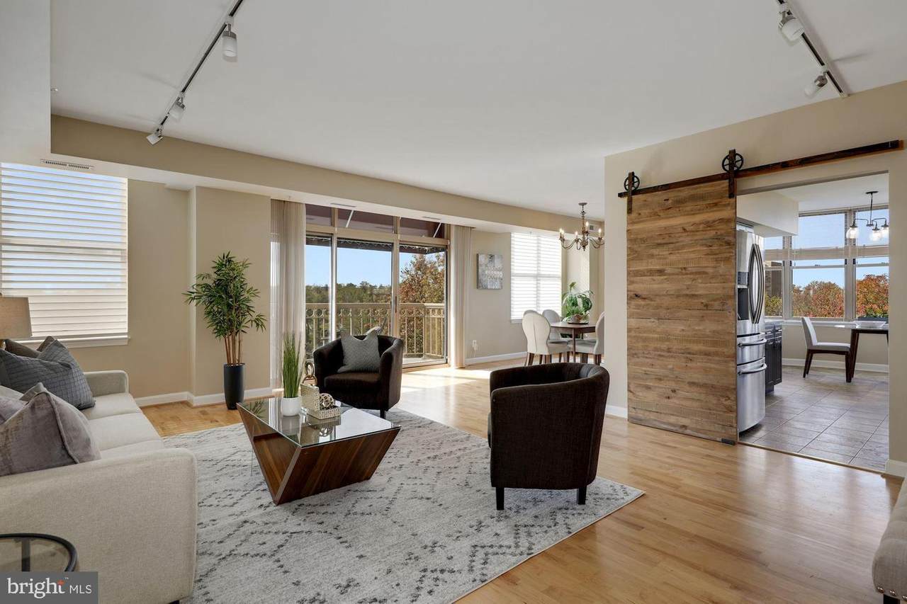 5000 Battery Lane - Photo 1
